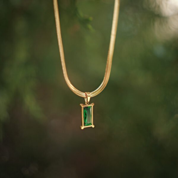 Green Pendant with 18k Gold Plated Chain