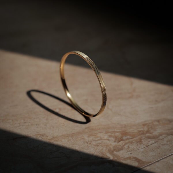 Luxe Golden Lines Bangle